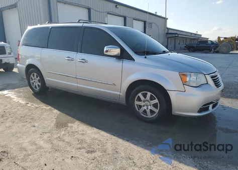 2012 Chrysler Town & Country Touring из США, поврежденный, VIN 2C4RC1BG7CR170574